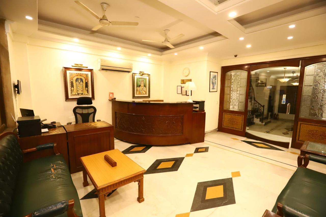 Hotel Ambica Palace Aiims New Delhi - Couple Friendly Local Id Accepted Exterior foto